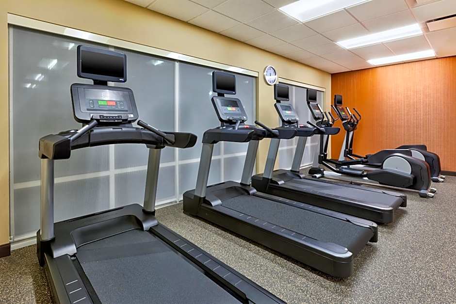 TownePlace Suites by Marriott Grand Rapids Airport Southeast