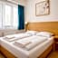 WOW City Hostel