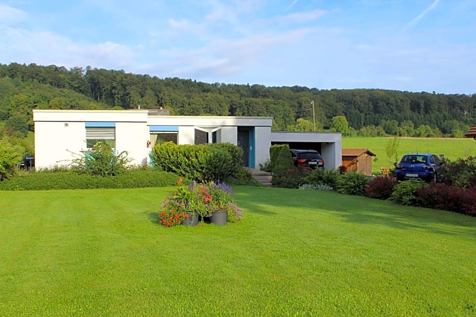 Les Petites Chambres de la Bleue Maison