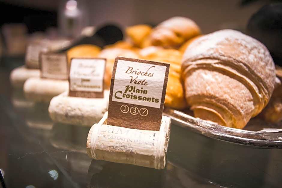 Hotel Acquaviva Del Garda