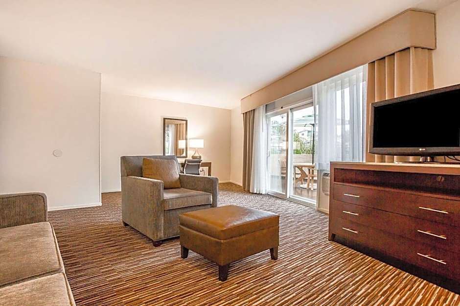 Quality Inn And Suites Hermosa Beach