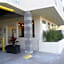 Airport Inn