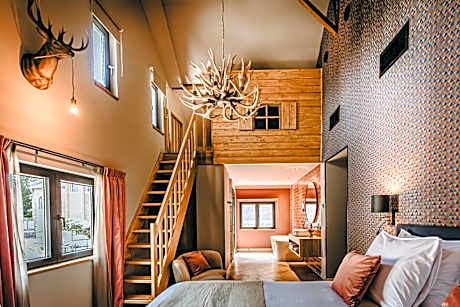 Deluxe Double Room with Bath