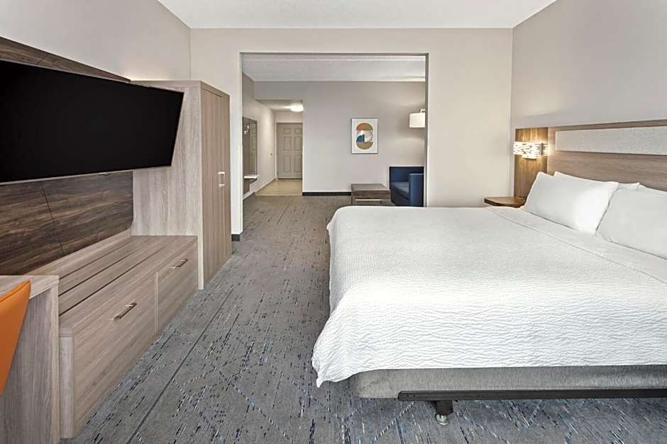 Holiday Inn Express & Suites Chicago West-OHare Arpt Area By IHG