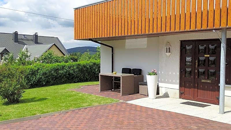 Gastezimmer & Ferienwohnung Berge