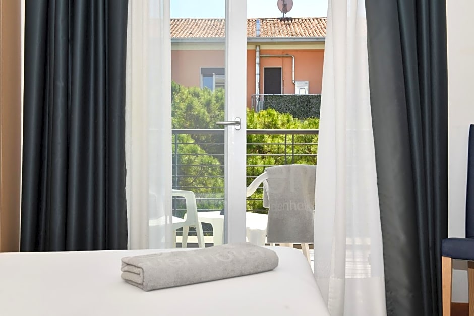 Hotel Eden