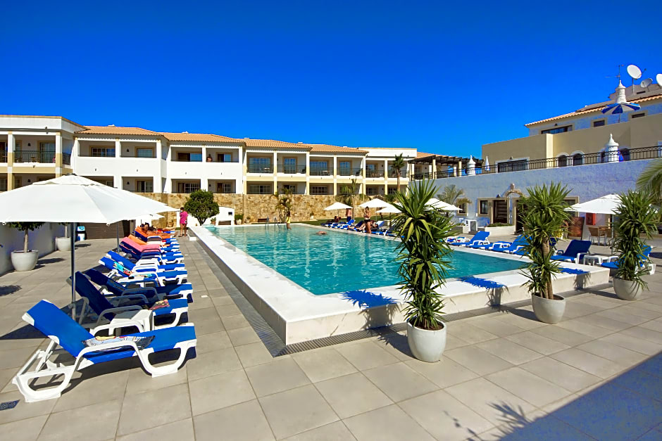 Novochoro Apartments