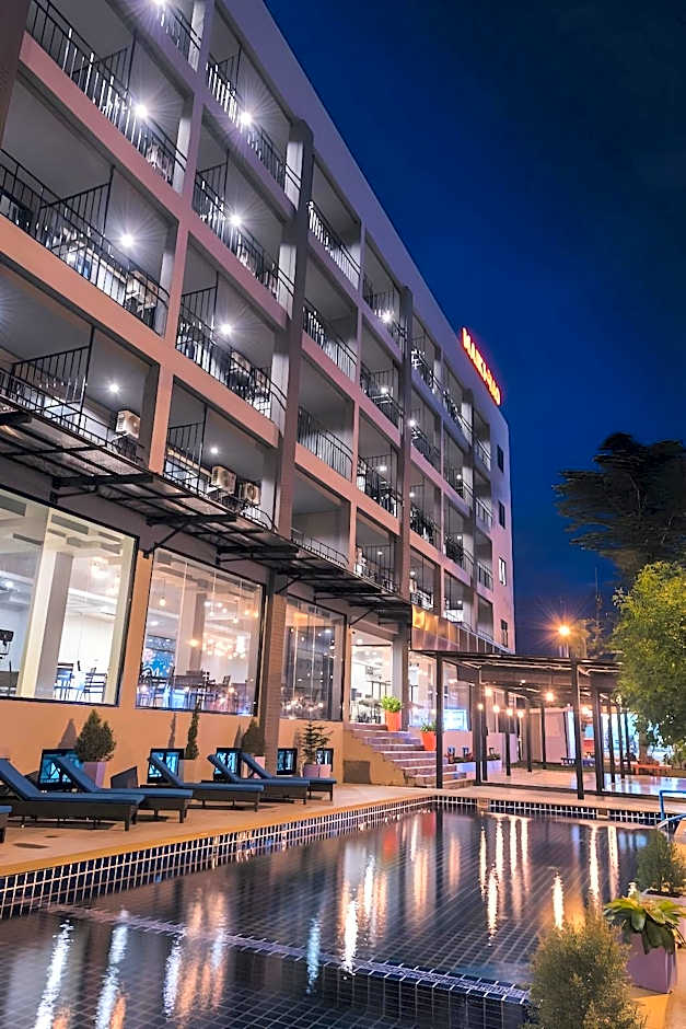 Maikhao Hotel
