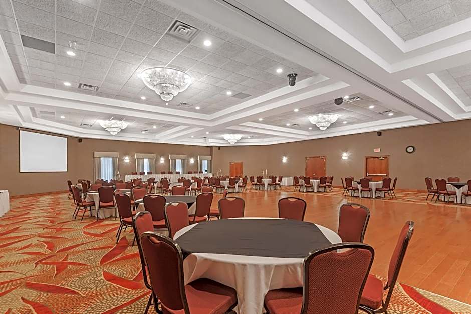 Best Western Plus Cobourg Inn & Convention Centre
