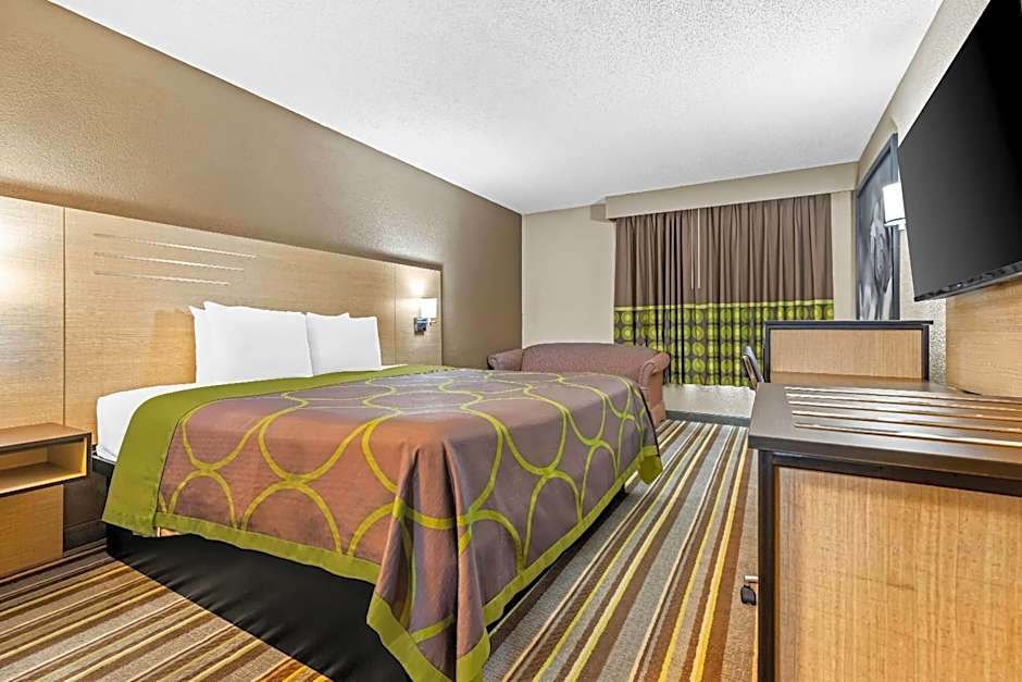 Super 8 by Wyndham Athens