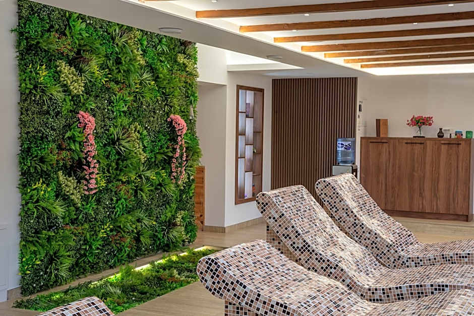 Hotel Enigma
