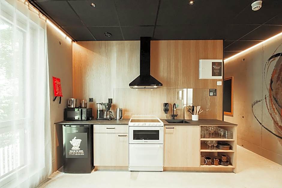 Time Hotel, Time To Stay art & boutique