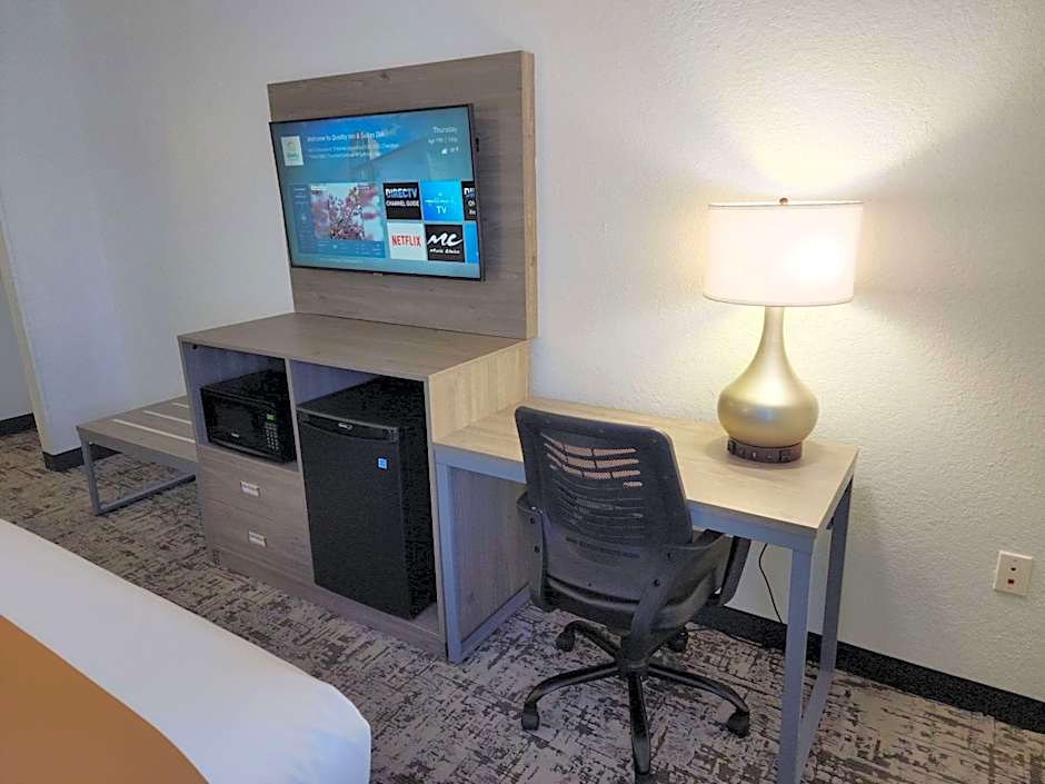 Quality Inn & Suites Denver International Airport