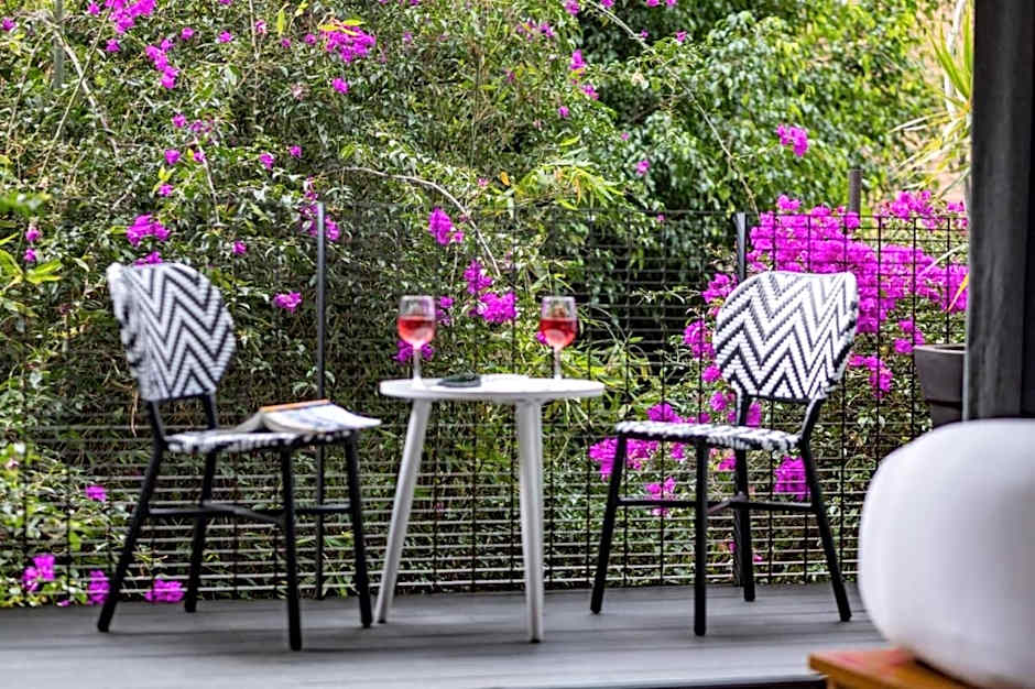 MX Grand Suites