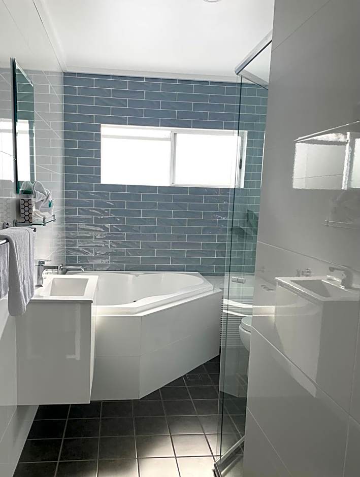 Huskisson Beach Motel