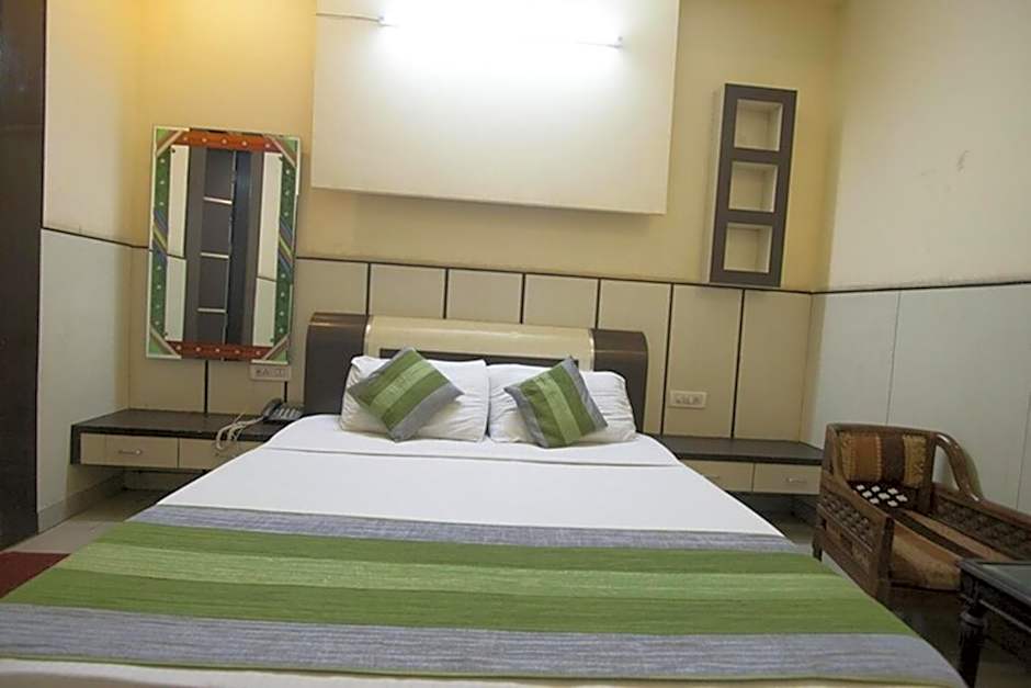 Hotel SPB 87