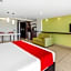 Ramada by Wyndham Acapulco Hotel & Suites