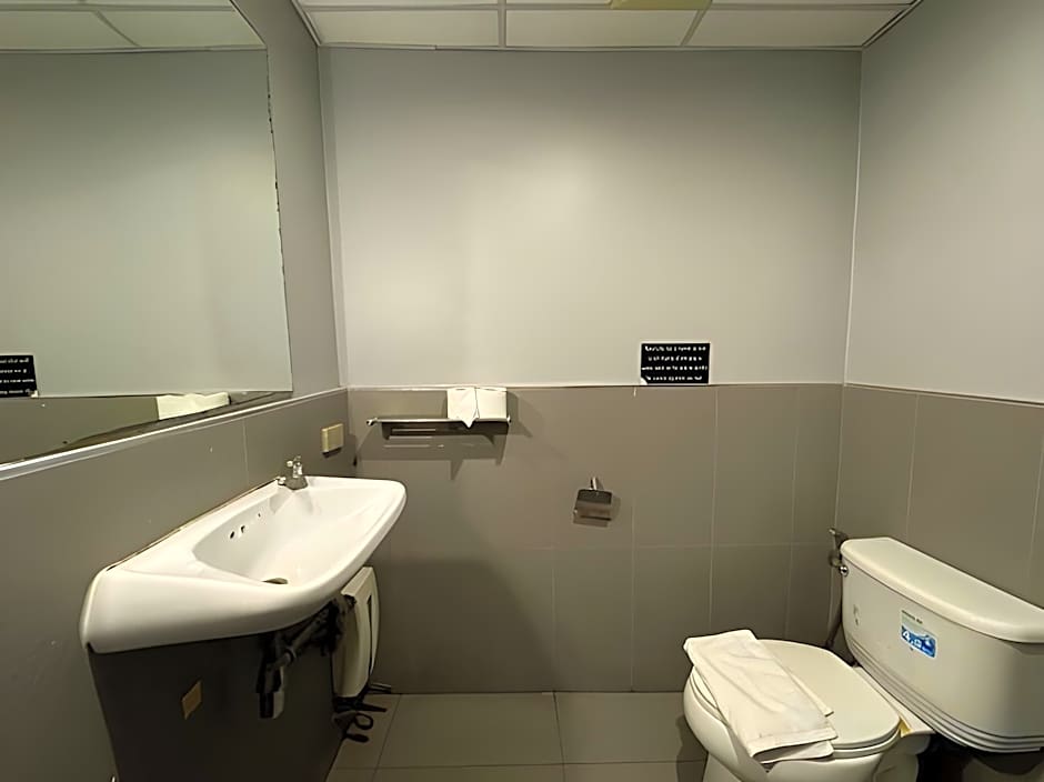 Jellybean The Blocks Hostel Sukhumvit 10