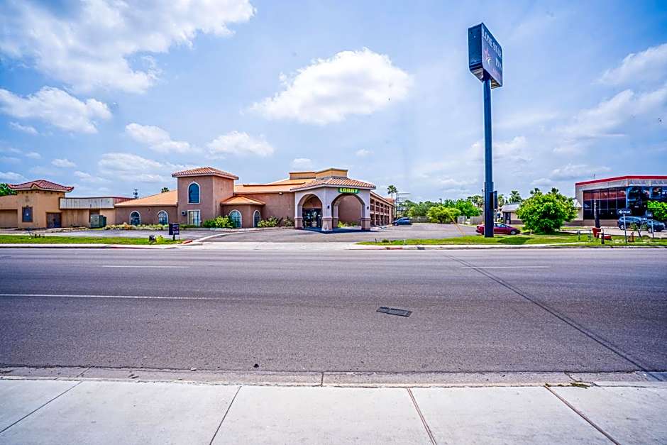 Lone Star Inn & Suites by OYO Harlingen TX