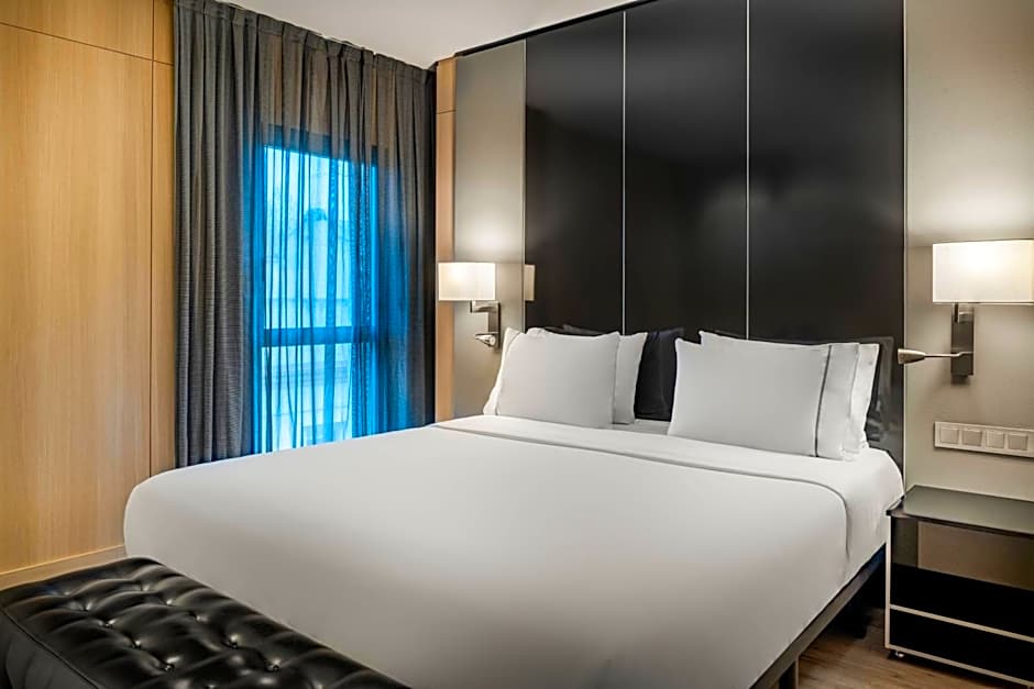 AC Hotel by Marriott Sants