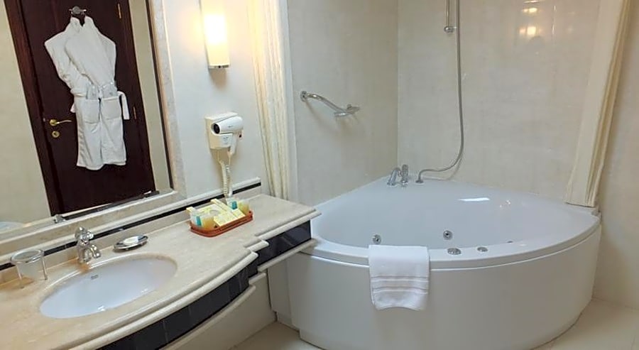 Lexington Gloria Hotel Doha