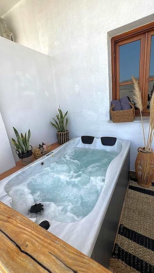 Spongia Apartments and Suites Kalymnos