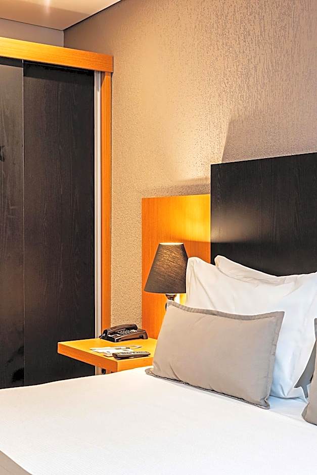 Slaviero Essential Curitiba Batel