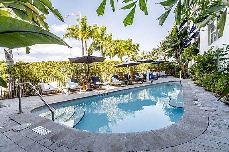 Oceanside Hotel and Suites