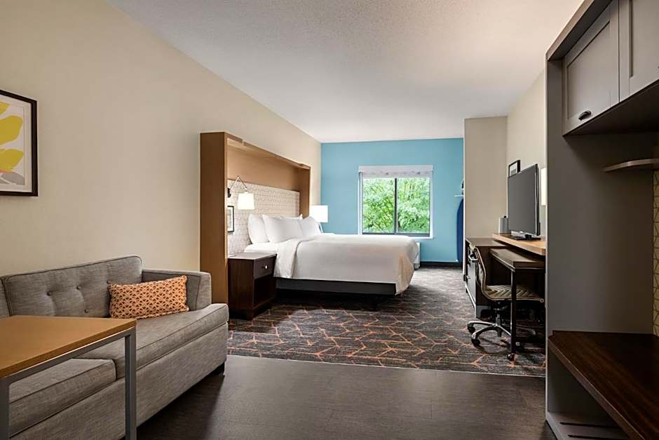 Holiday Inn Cheshire - Southington By IHG