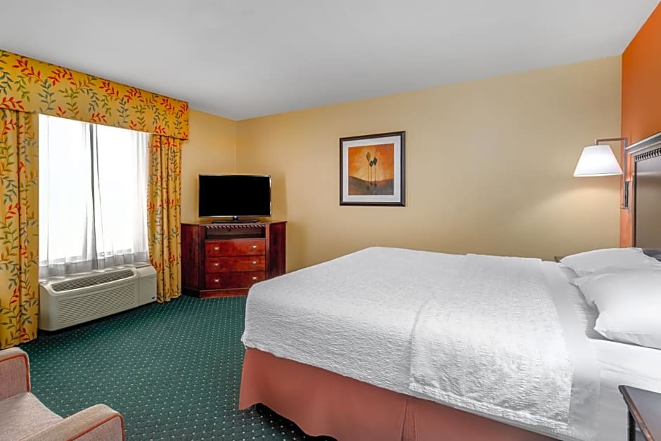 Hampton Inn & Suites Sacramento-Elk Grove Laguna I-5