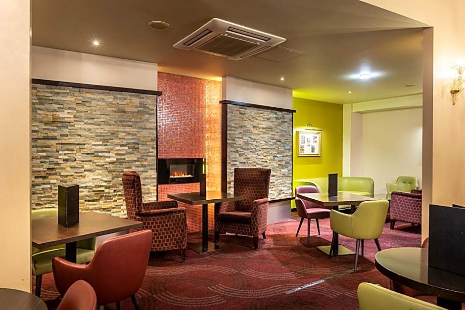 Gloucester Robinswood Hotel By Sunday