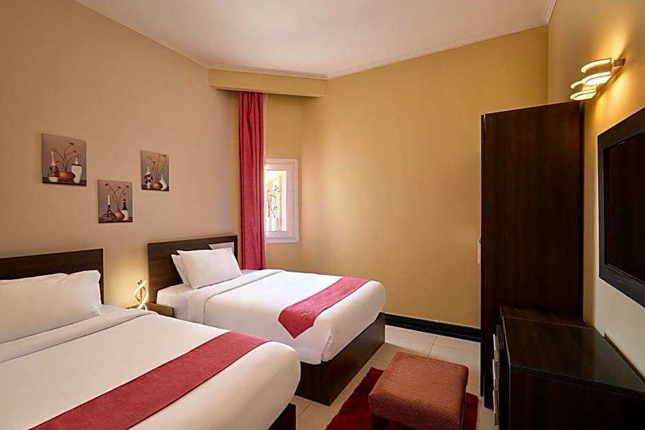 Golden Ocean Marina Hotel