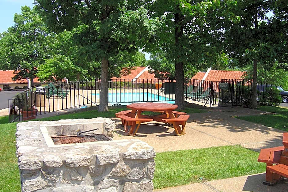 OSAGE VISTAS at Four Seasons Lake Ozark