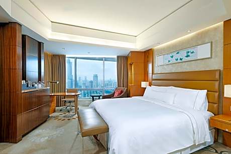 Superior Deluxe King Room