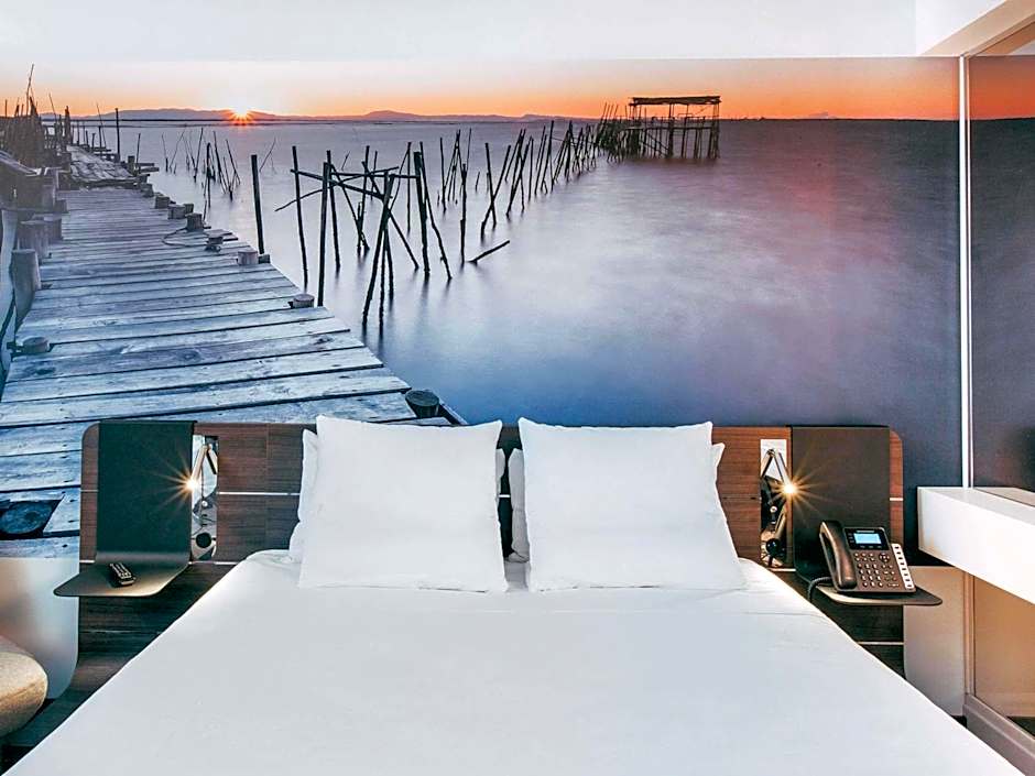 Novotel Paris Coeur d'Orly Airport