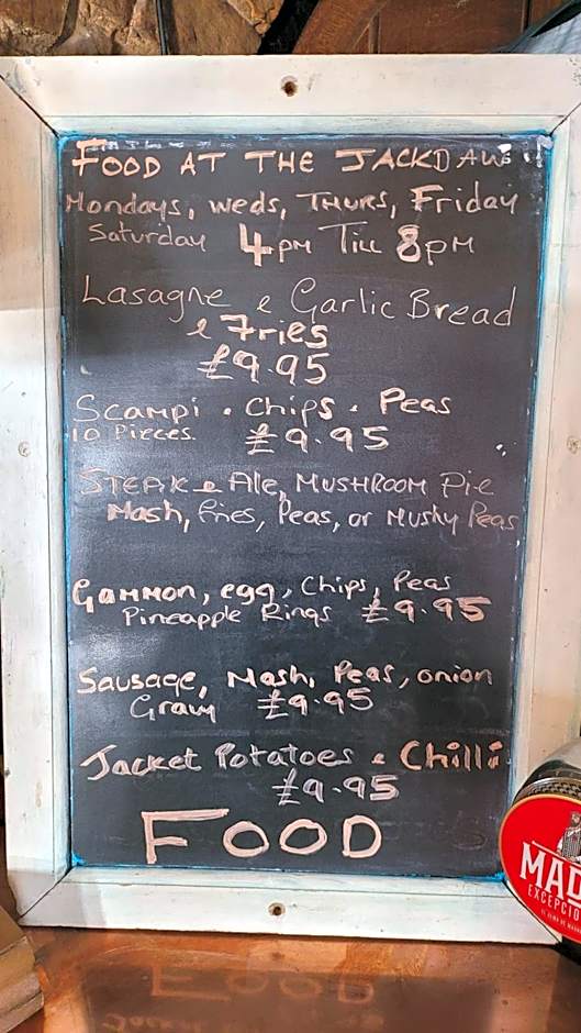 the jackdaw pub SELF CATERING STATIC CARAVAN free breakfast supplied