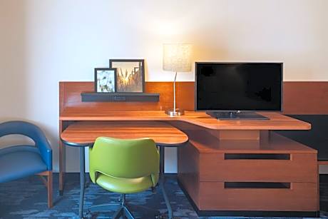 King Stuido with Sofa Bed