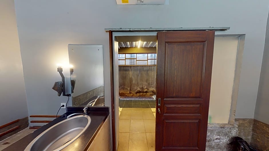 The Grey Boutique Inn