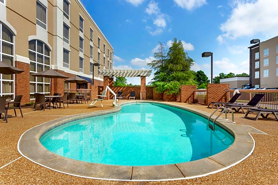 Hampton Inn By Hilton & Suites Montgomery-East Chase, Al