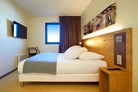 One-Bedroom Apartment with 1 Double Bed and 1 Sofa Bed - View