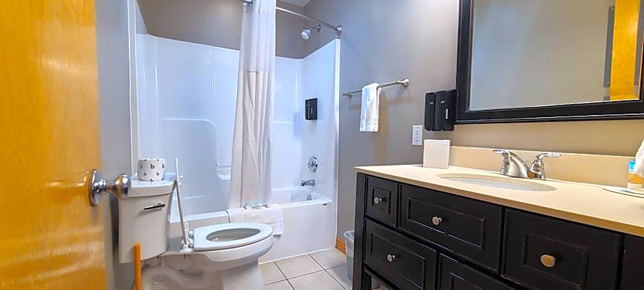 Mariner Inn And Suites