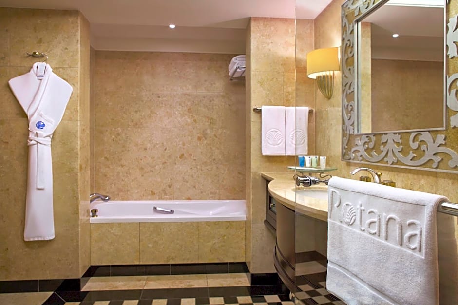 Beach Rotana - Abu Dhabi