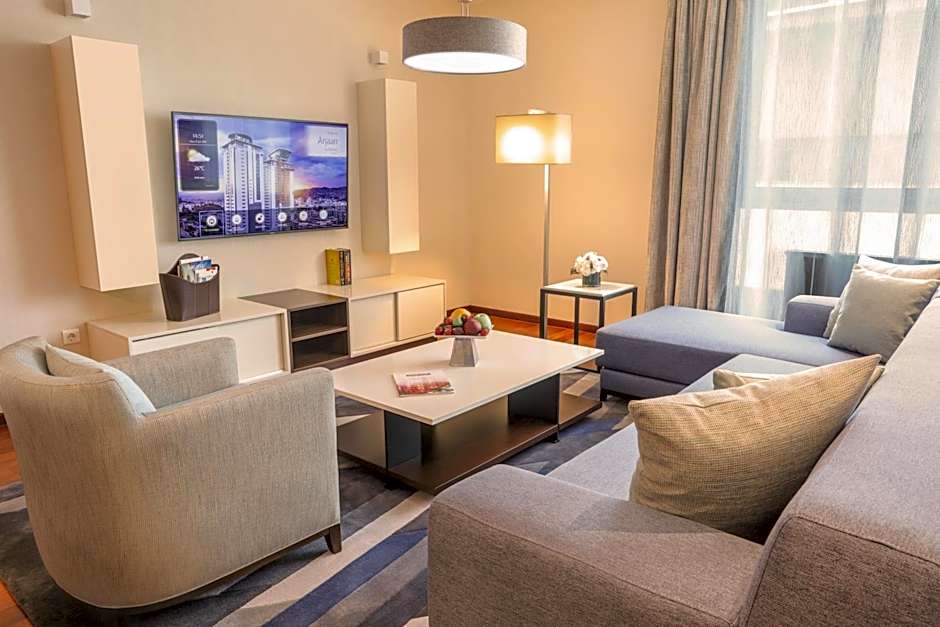 Bosmal Arjaan by Rotana