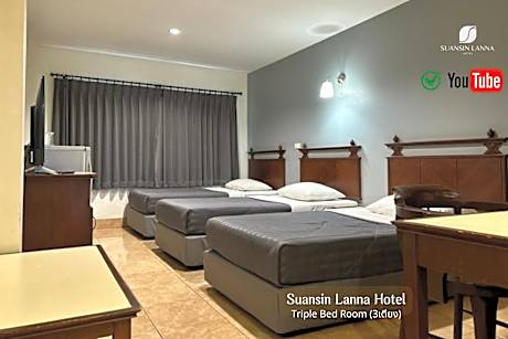 Triple Room