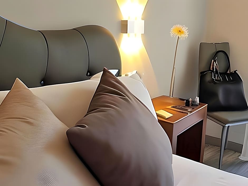 Prima Guest House Collection