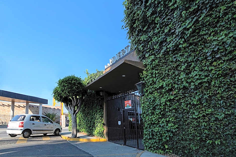 Collection O Hotel La Huerta Golf & Hotel, Cholula