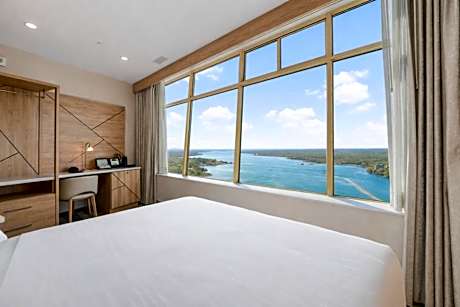 Tower King Riverview Room