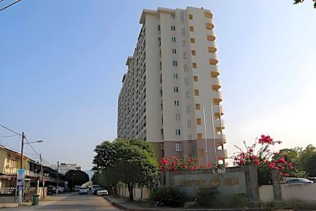 Kuah Town Service Suite Apartment @ Century Suria