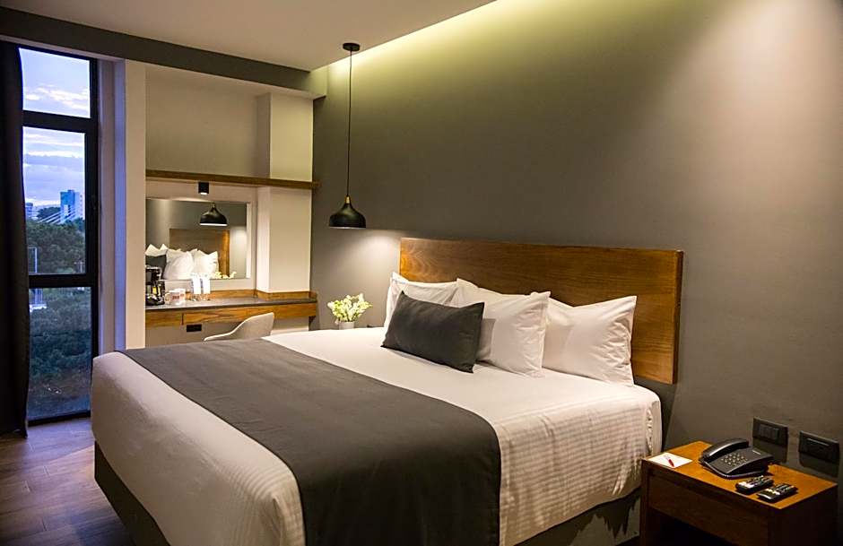 Gumont Guadalajara López Mateos - Minerva