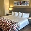 Red Roof Inn San Antonio - South Park